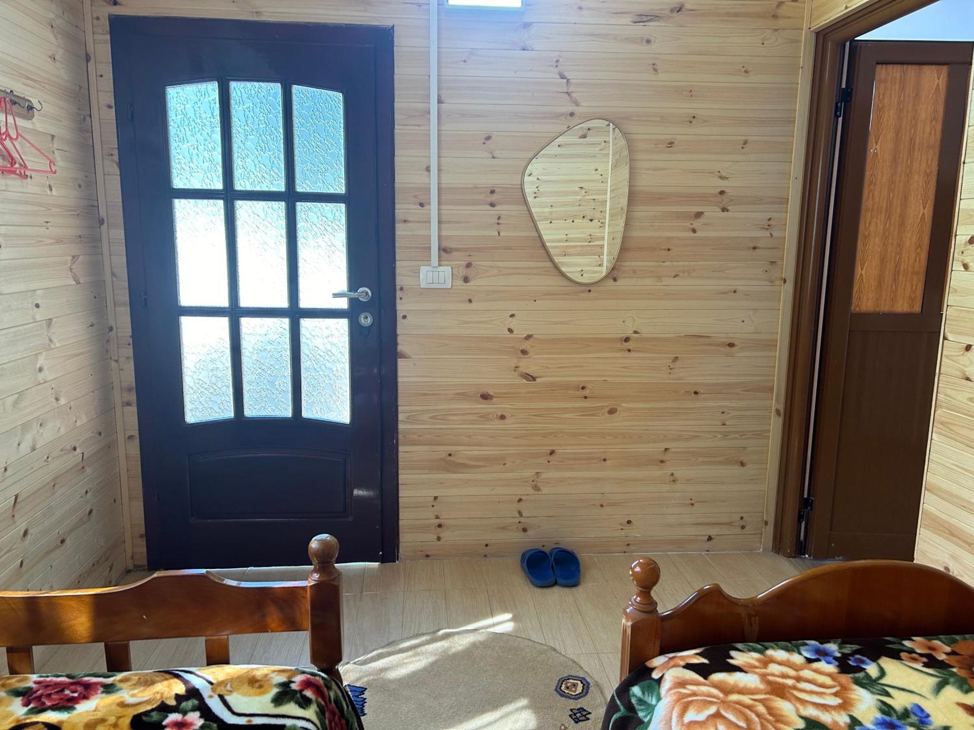 Bujtina Uji I Panjes, Log Cabins Dukat Exterior foto